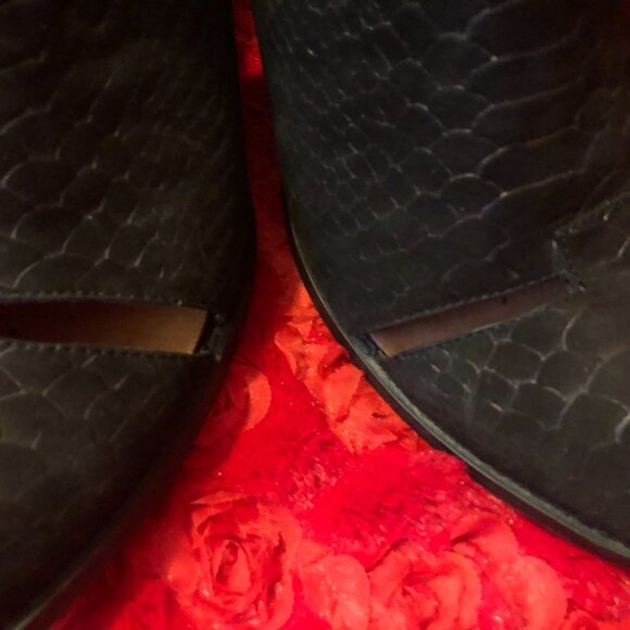 JEFFREY CAMPBELL LEATHER BOOTIES - Picture 8 of 16